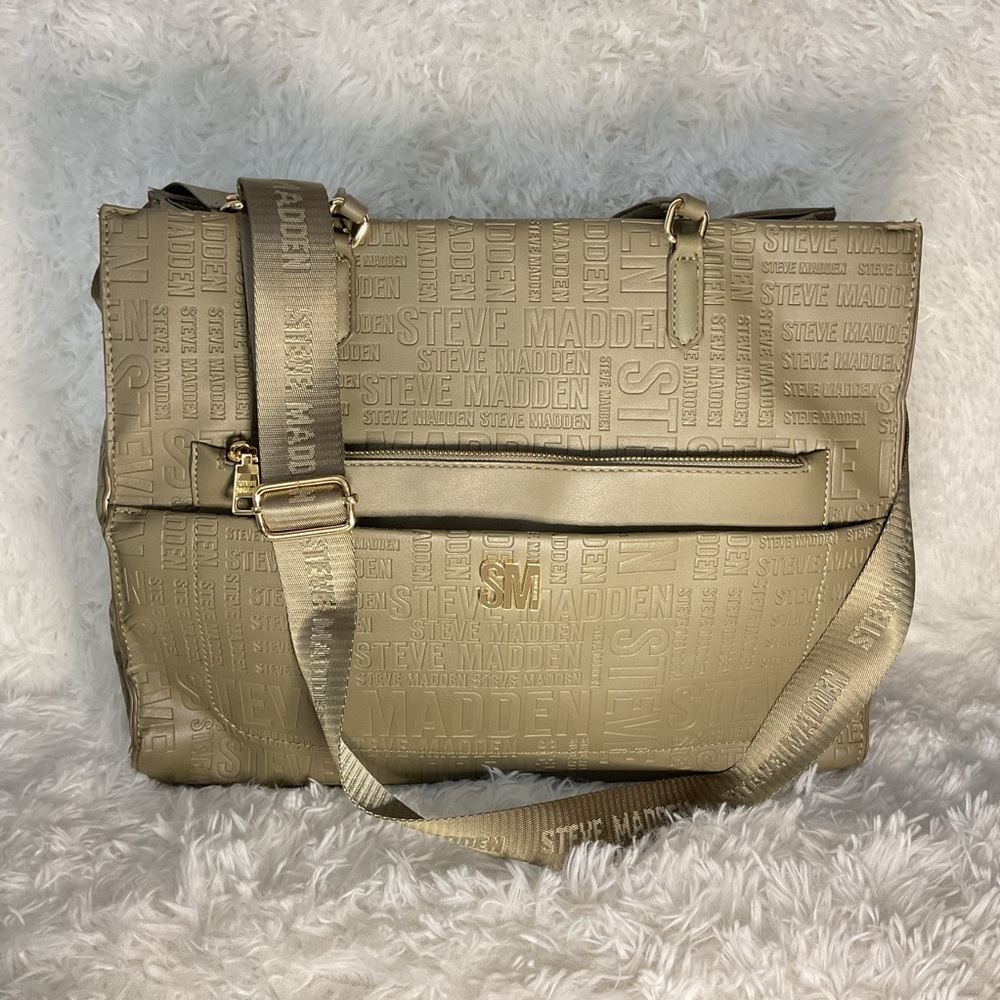 Steve Madden Beige Shoulder Bag with Gold Accents